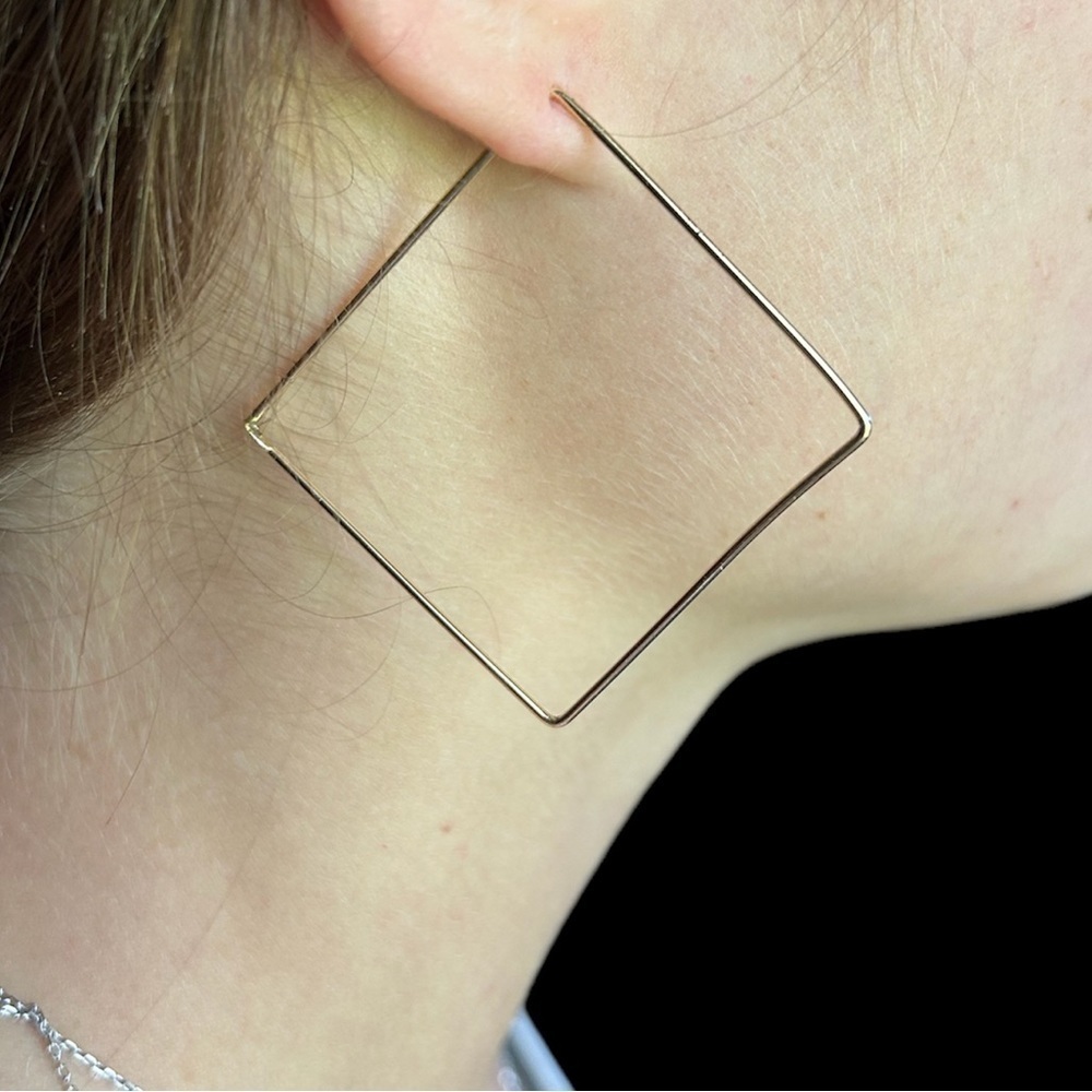 Square earrings - Picture 2 of 4